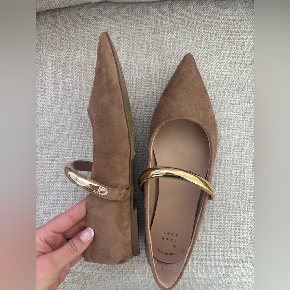 A new day metal Mary Jane flats with memory foam - Picture 3 of 5